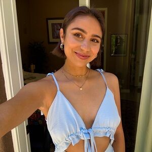 Meet your Posher, Brooke